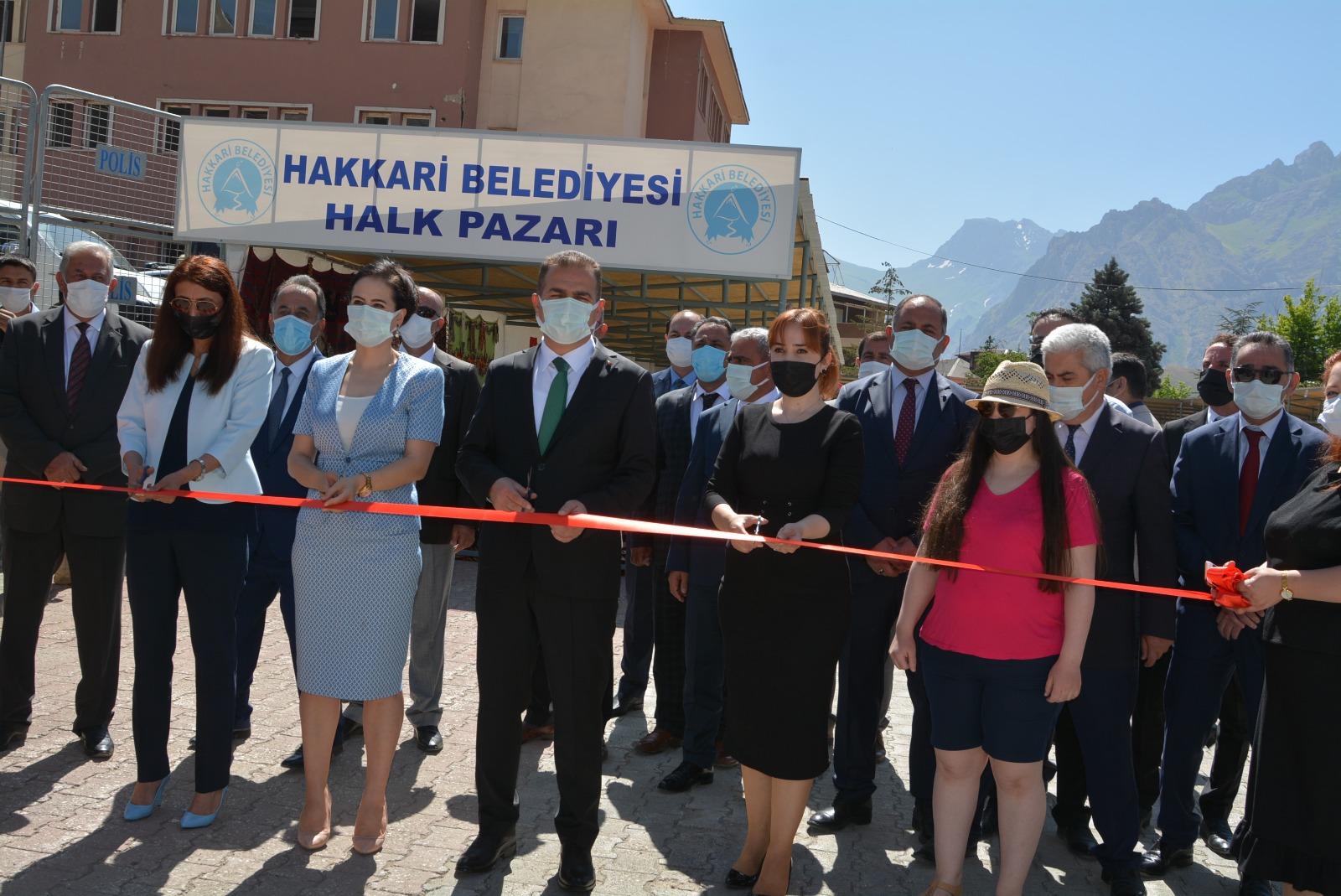 Hakkari̇'ni̇n İlk Kültür Fuarı Başarıyla Gerçekleşti̇!